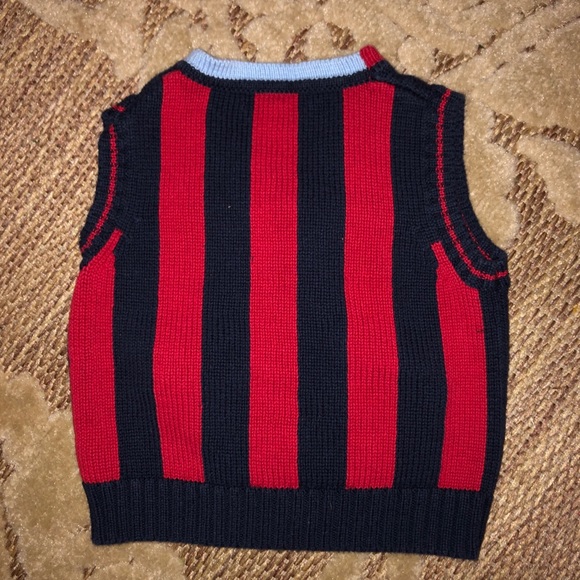 World’s Cutest Little Vest! 🐻 - Picture 2 of 7